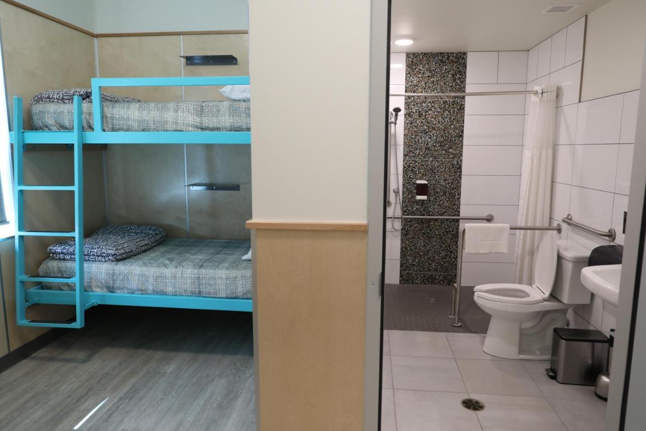 Canmore Downtown Hostel Zewnętrze zdjęcie